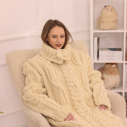 Wollstrickjacke, Extra Lange Zopfstrickart, Handgestrickter Cremefarbener Rollkragenpullover Oversized Mantel T2236
