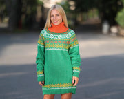Grüner skandinavischer Wollpullover, handgestrickter nordischer Musterpullover T1772