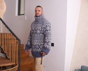 Pull en mohair bleu – Tricoté main islandais nordique duveteux oversize pour homme T835M