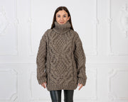 Pull en laine brute pour femme – Pull torsadé tricoté main en laine naturelle qui gratte T970W
