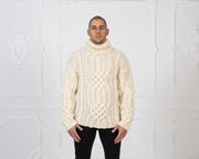 Cremefarbener Zopfstrickpullover aus Wolle – Weicher handgestrickter Wollpullover T971W