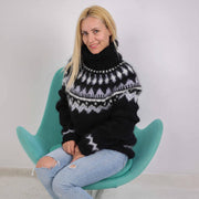Pull Islandais Noir, Tricoté Main en Mohair, Modèle Nordique T1874