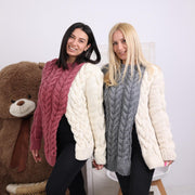 Einer verfügbar in Größe M, Asymmetrischer Wollpullover – Zweifarbiger gemütlicher Pullover T1838