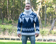 Blauer Mohair-Pullover – handgestrickter Pullover mit isländischem Muster und Zopfmuster T836M
