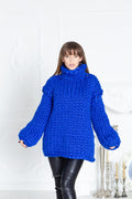 Super klobiger blauer Merinowollpullover, handgestrickter Riesenpullover T604