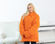 Oversize Merinowolle-Pullover, handgestrickter Grobstrick-Rundhalspullover T1534