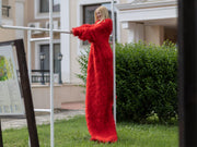 Extra langes rotes Mohairkleid, handgestricktes Rollkragenpullover-Maxikleid T1079