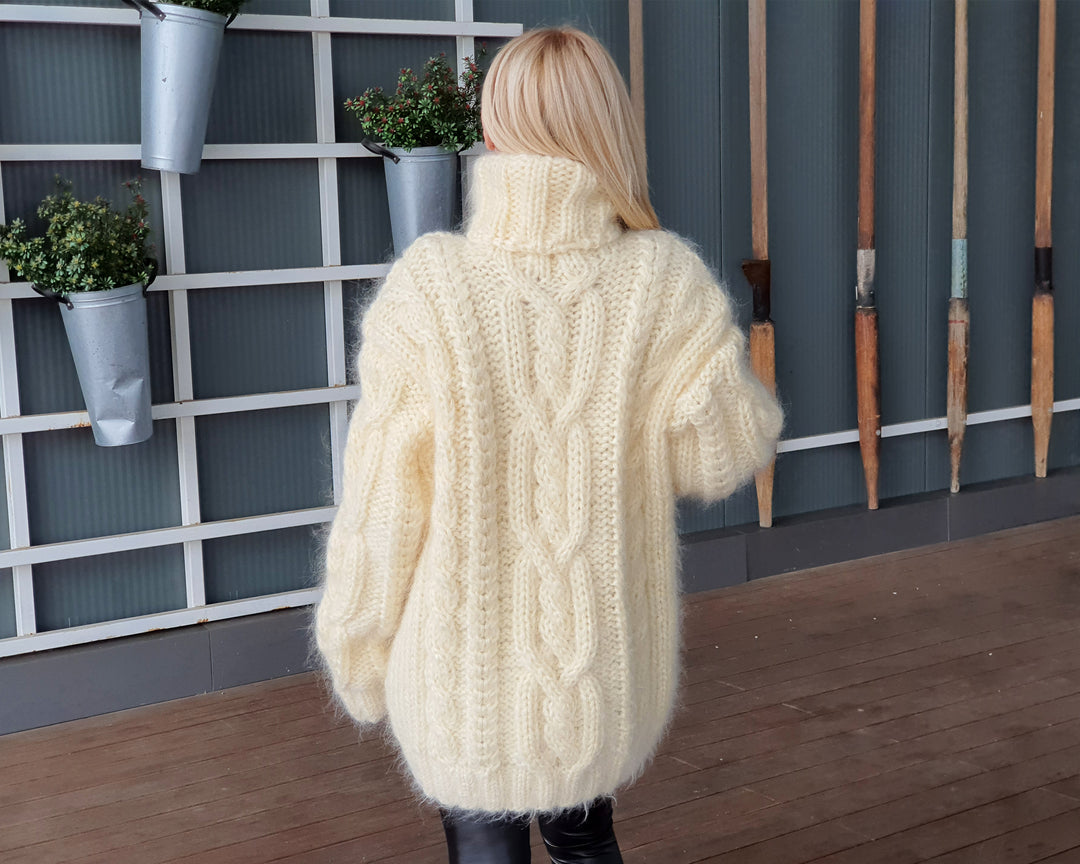 Pull en mohair crème 5 brins – Tricoté main, torsadé, épais, oversize T942
