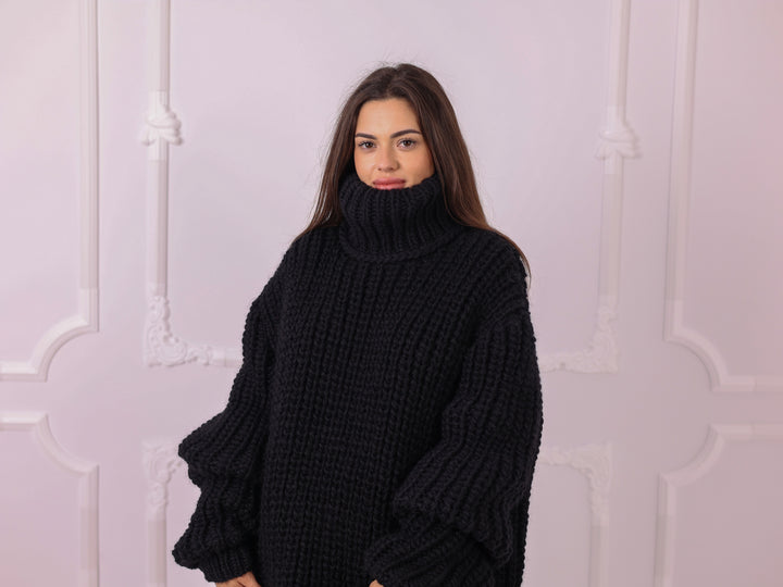 Black 4 kg Wool Fisherman Rib Cropped Oversized Turtleneck Sweater T2328