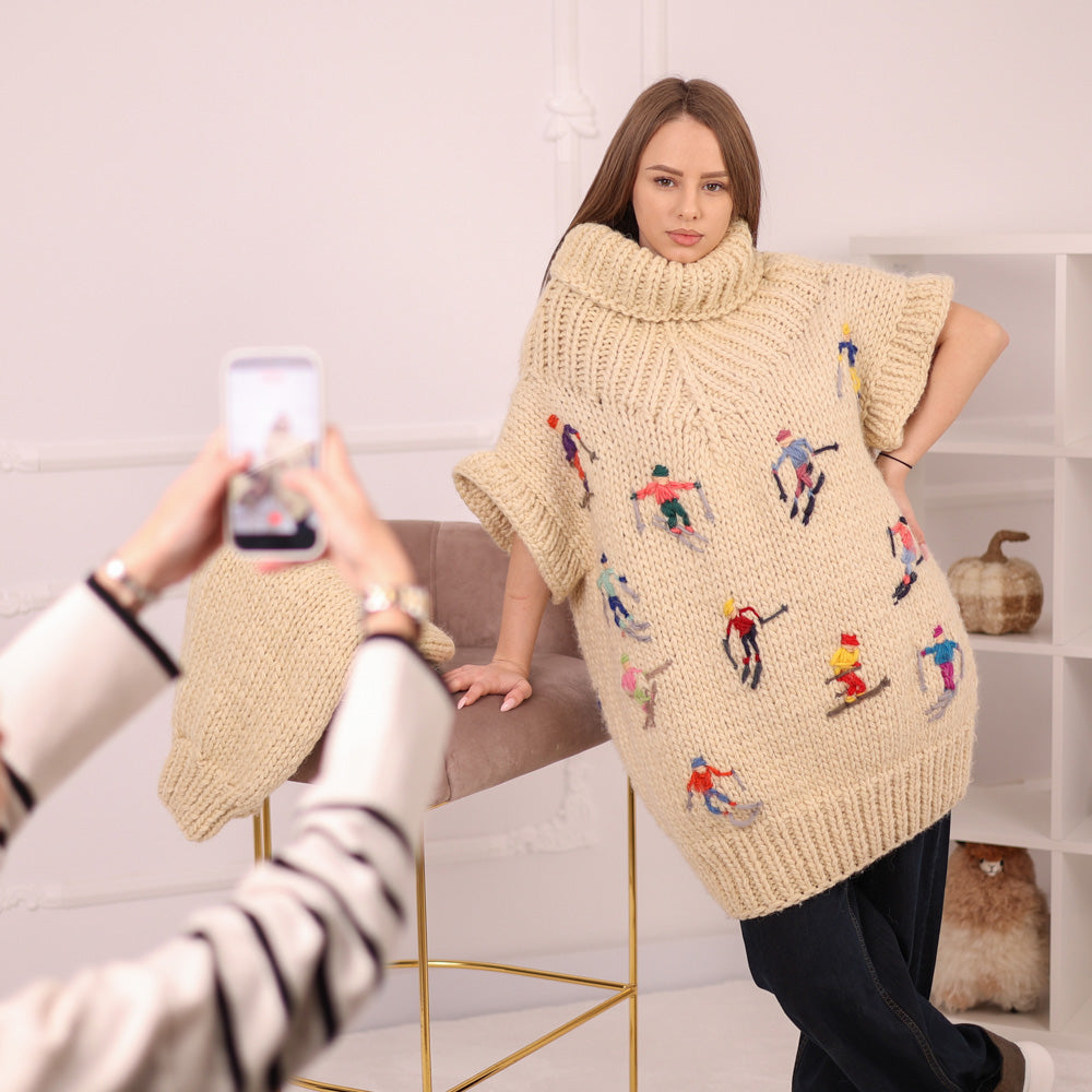 Hand Knitted 100% Wool Apres Ski Sweater Dress with Embroidered Skiers with Removable Sleeves T2157