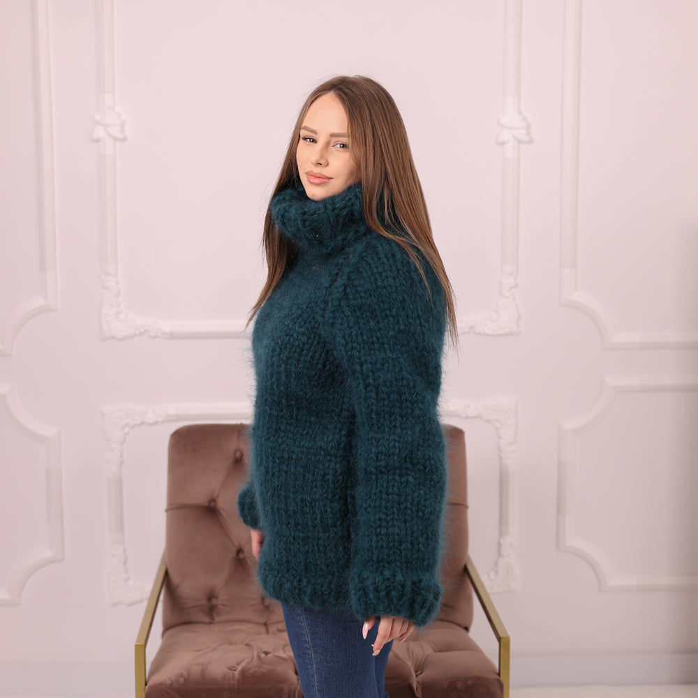 10 Strand Mohair Sweater, Chunky Turtleneck Knit, Oversized Green Pullover T2174