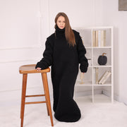 Langes Strickkleid aus Wolle, Oversize Rollkragen-Strickkleid, Schwarzes Maxi-Strickkleid T2187