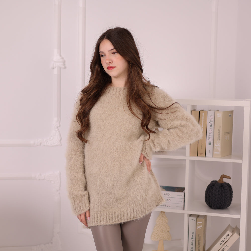 Baby Suri Alpaca Sweater, Beige Fluffy Knit Pullover, Soft Lightweight Crewneck Sweater T2199
