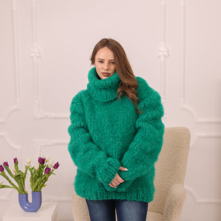 Chunky Red Alpaca Sweater, 20-Strand Hand Knitted Turtleneck, Fluffy Warm Winter Pullover T1832 (Copy)