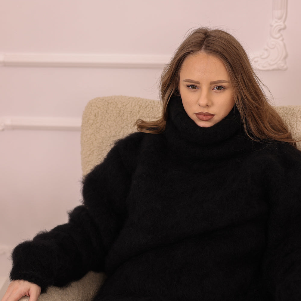 One available in size 7XL,40 strand Yak Merino Sweater, Extra Chunky Knit, Hand Knitted Heavy Pullover T2231
