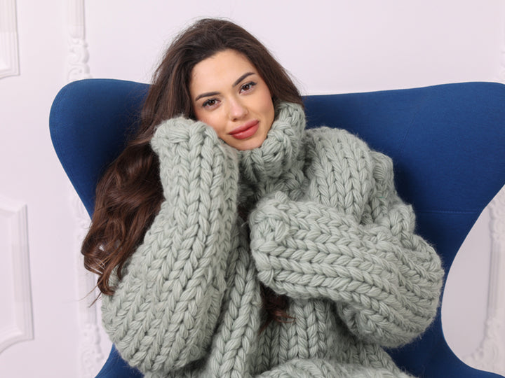 Oversized Chunky Wool Sweater, Extra Thick Hand Knitted Turtleneck T2250