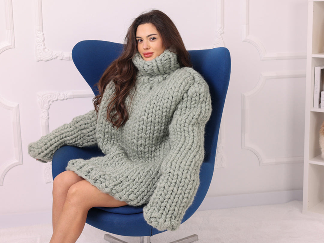 Oversized Chunky Wool Sweater, Extra Thick Hand Knitted Turtleneck T2250