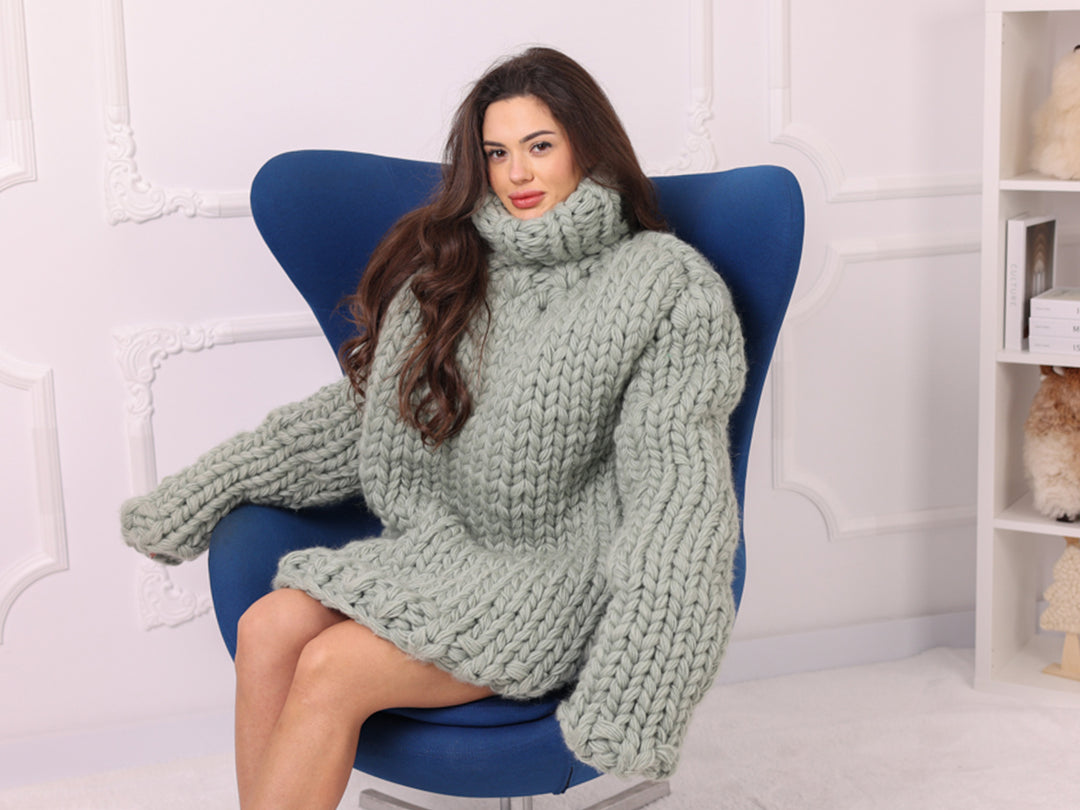 Oversized Chunky Wool Sweater, Extra Thick Hand Knitted Turtleneck T2250
