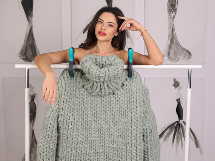 Oversized Chunky Wool Sweater, Extra Thick Hand Knitted Turtleneck T2250