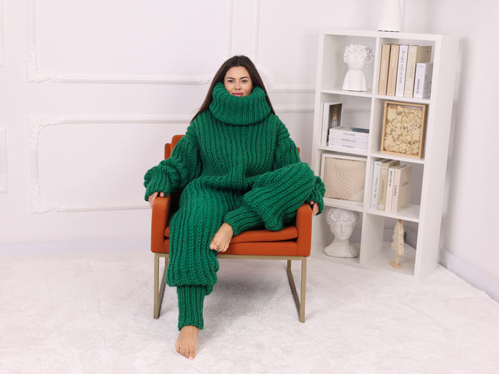 Hand Knitted Green Wool Catsuit, Oversized Ribbed Turtleneck Jumpsuit T2255