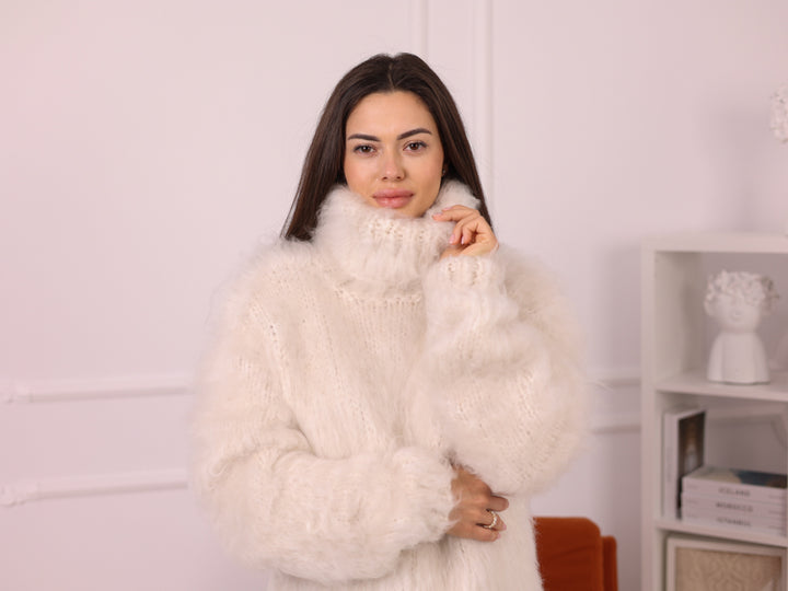 Very Hairy Alpaca Sweater Dress Cream, Hairy Knit Tunic, Oversized Turtleneck T2258
