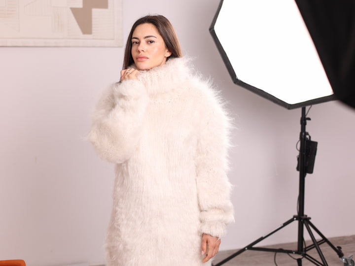 Very Hairy Alpaca Sweater Dress Cream, Hairy Knit Tunic, Oversized Turtleneck T2258