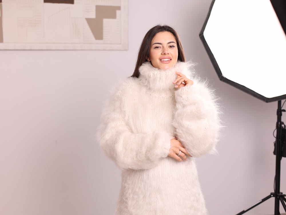 Very Hairy Alpaca Sweater Dress Cream, Hairy Knit Tunic, Oversized Turtleneck T2258