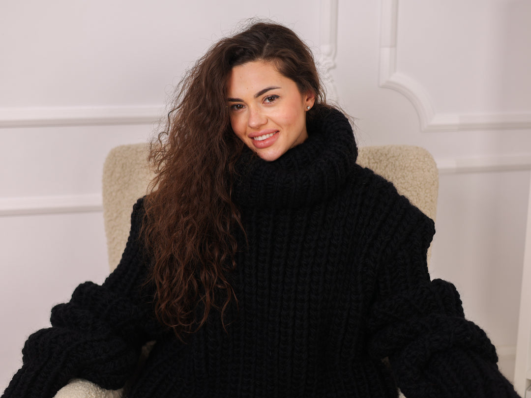 Black Wool Sweater, English Rib Knit, Oversized Turtleneck, Chunky Pullover T2272
