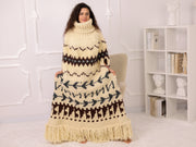 Multicolour 3-Strand Soft Wool Icelandic Poncho T2283