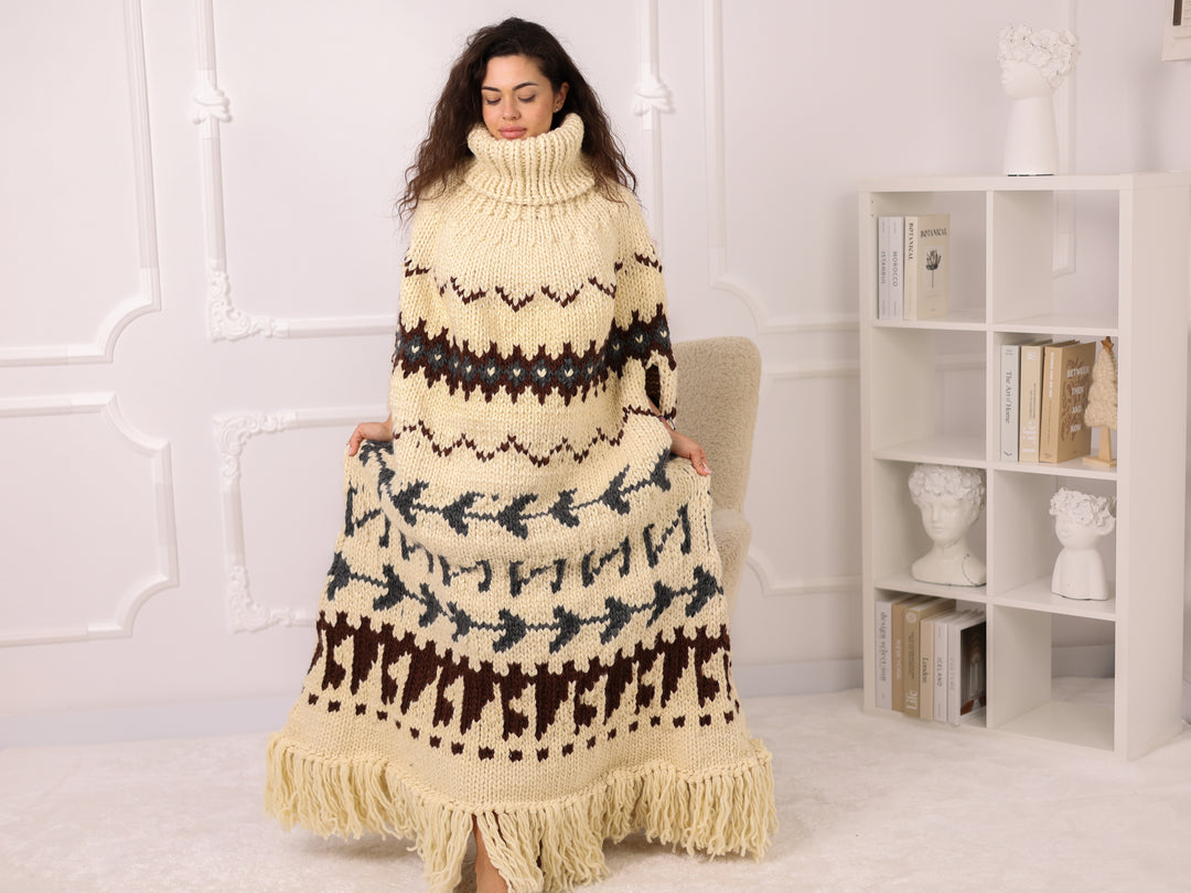 Wool Poncho, Icelandic Pattern Cape, Fringe Hem Turtleneck Winter Wrap Knit T2285