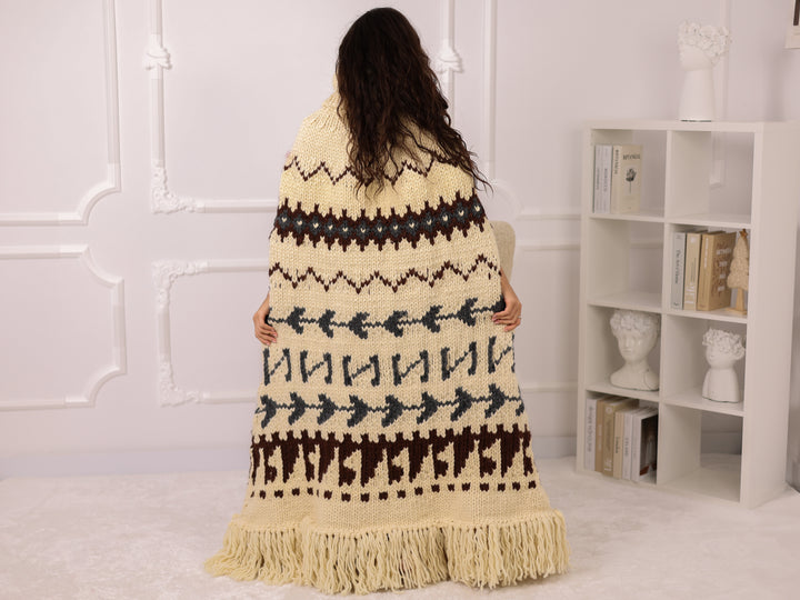Wool Poncho, Icelandic Pattern Cape, Fringe Hem Turtleneck Winter Wrap Knit T2285
