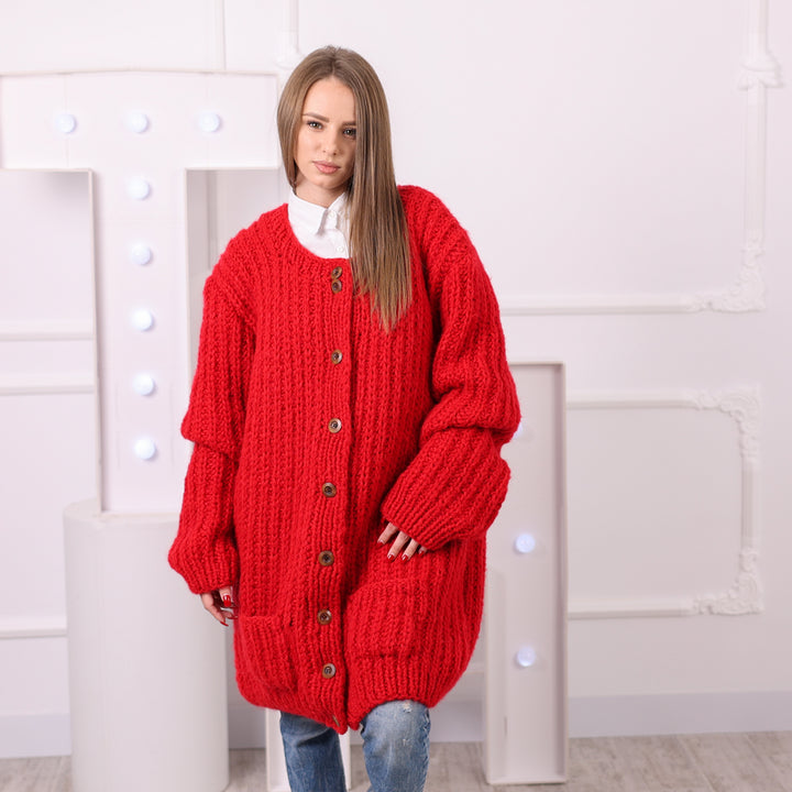 Soft alpaca wool red cardigan detail
