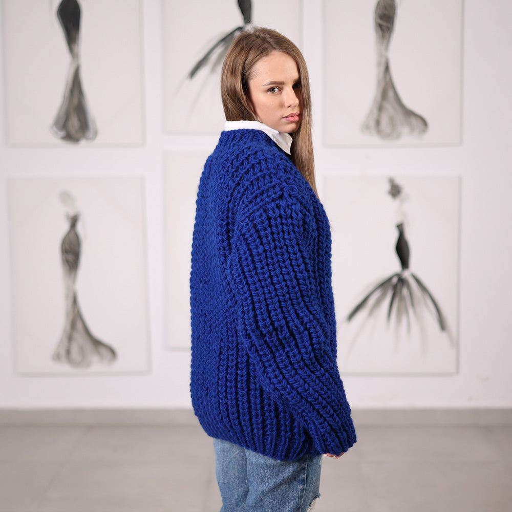 Blue Hand-Knitted Wool Sweater, Chunky English Rib Knit, Structured Fit, Deep Blue Color, T2064
