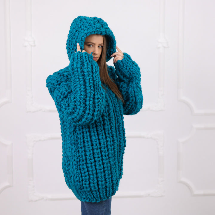 Hand Knitted Chunky Wool Cardigan, English Rib Texture, Zipped Front, Cozy Hooded Design, T2075