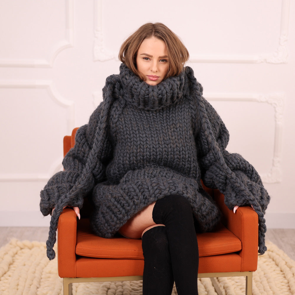 Extra Chunky Wool Alpaca Hooded Turtleneck Sweater with Pocket