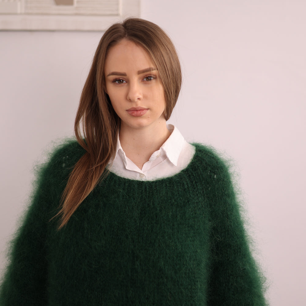 Hand-Knitted Green Mohair Sweater – Chunky Fluffy Warm Crewneck Pullover T2144