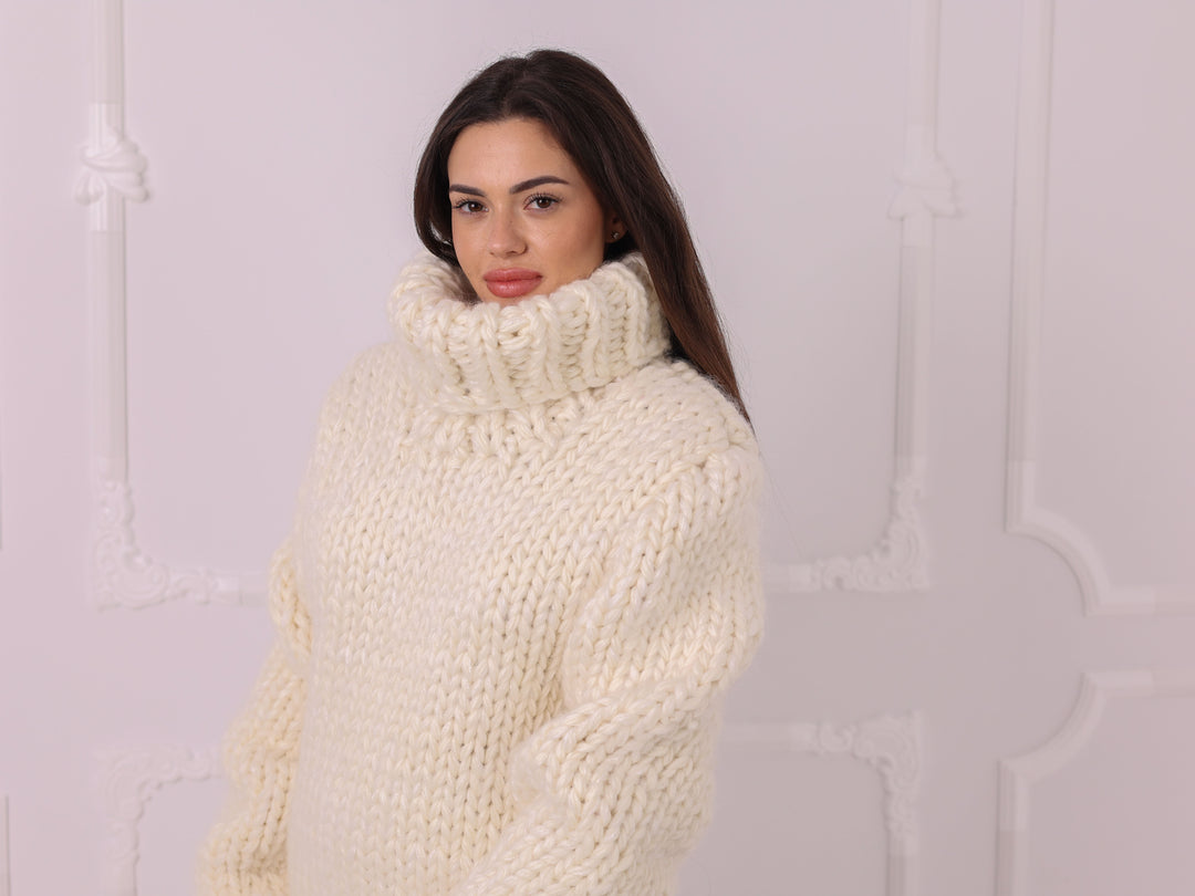Cream 8-Strand Mohair Wool Chunky Oversized Turtleneck Sweater T2327