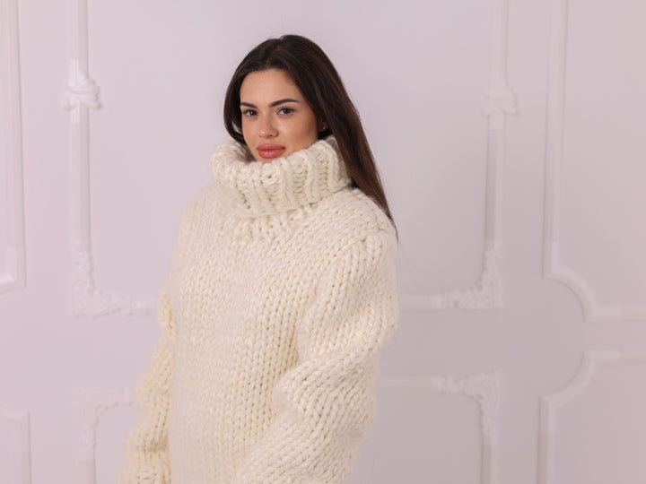 Cream 8-Strand Mohair Wool Chunky Oversized Turtleneck Sweater T2327