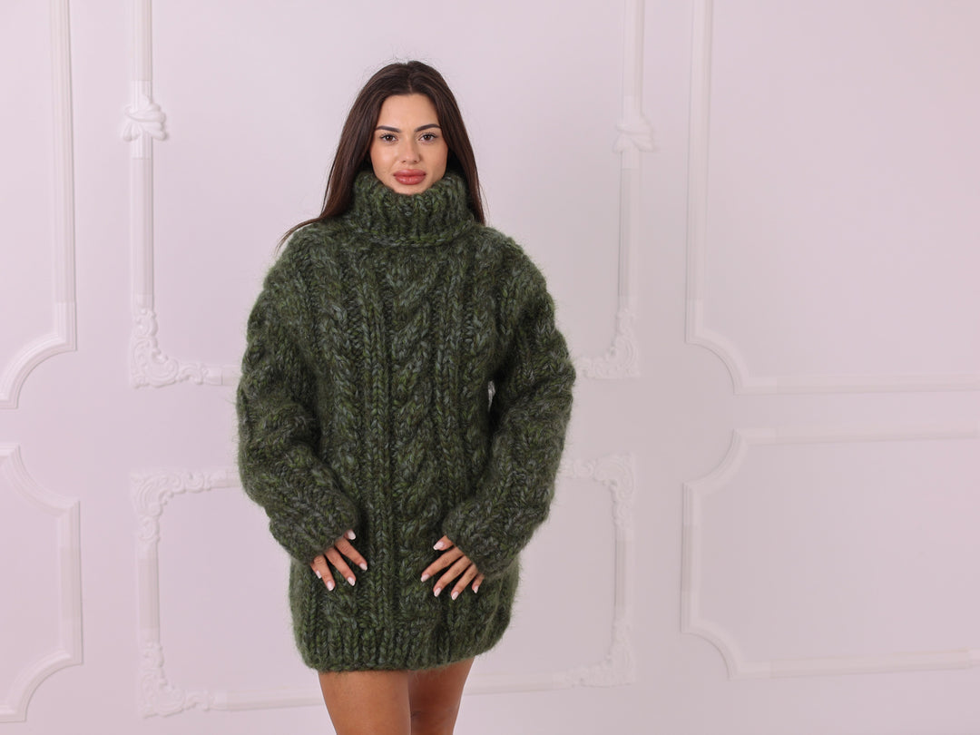 Green melange chunky cable knit mohair alpaca turtleneck sweater T2333 front detail