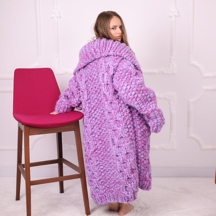 Pink lilac wool alpaca maxi cardigan T2390 back and sleeve detail