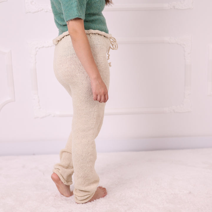 T2394 natural raw wool knit trousers side view