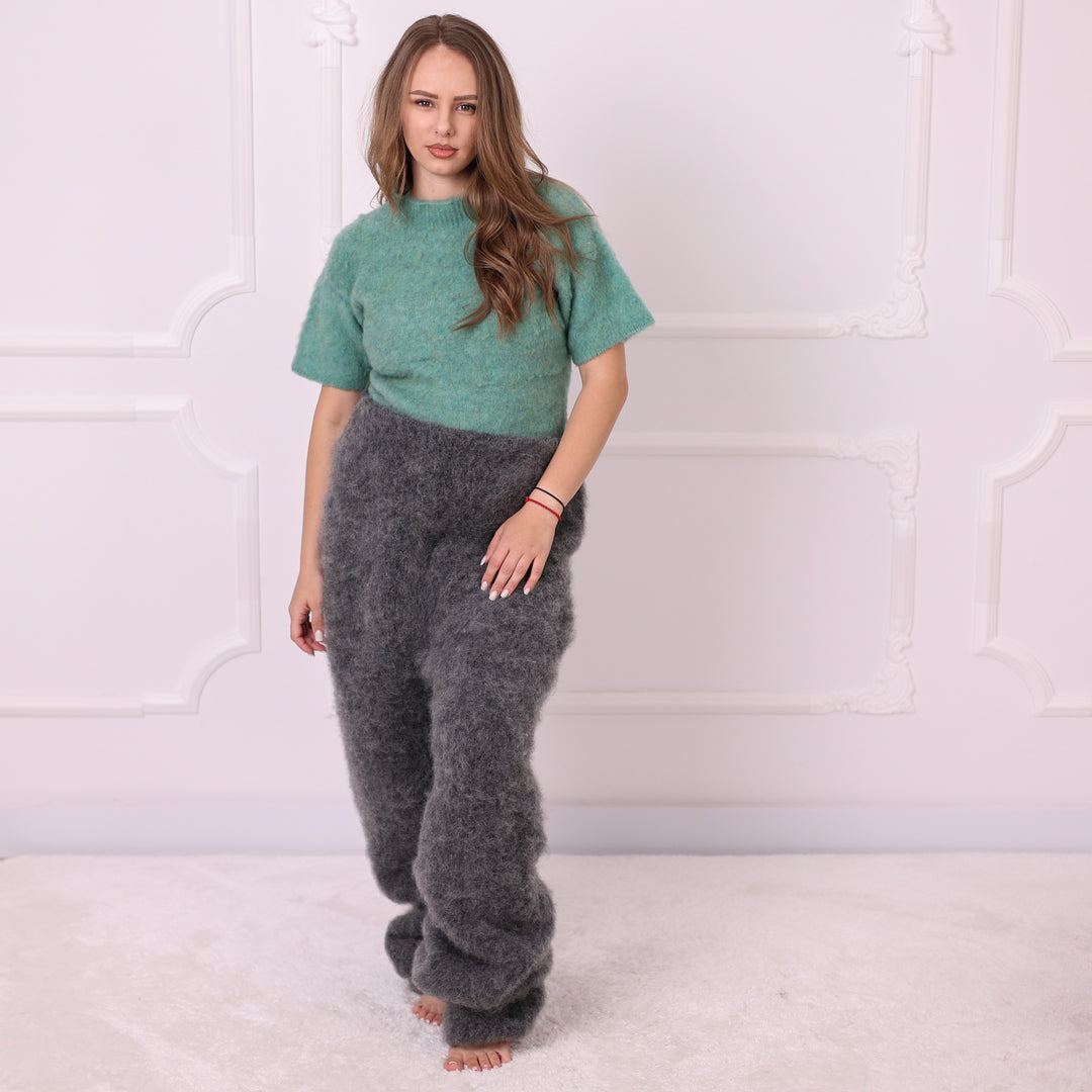 Gray kid mohair knit trousers T2395 front detail