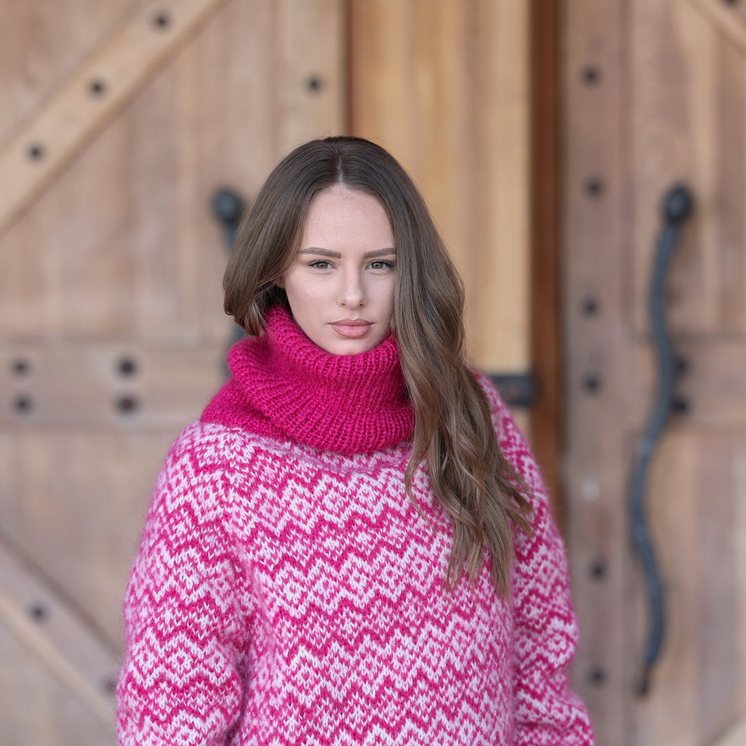 Pink white alpaca Nordic turtleneck sweater T2407 close portrait