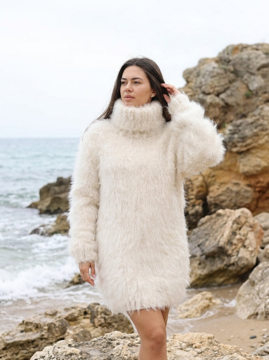 Very Hairy Alpaca Sweater Dress Cream, Hairy Knit Tunic, Oversized Turtleneck T2258