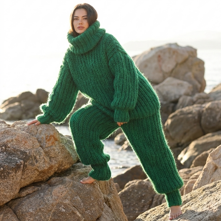 Hand Knitted Green Wool Catsuit, Oversized Ribbed Turtleneck Jumpsuit T2255