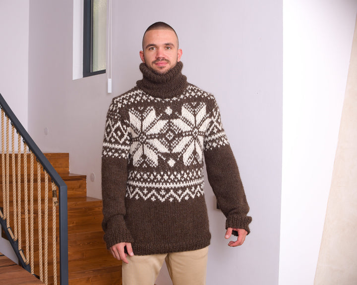 Hand-Knitted Slouchy Alpaca Sweater – Nordic Fair Isle Jumper in Natural Shades T864M