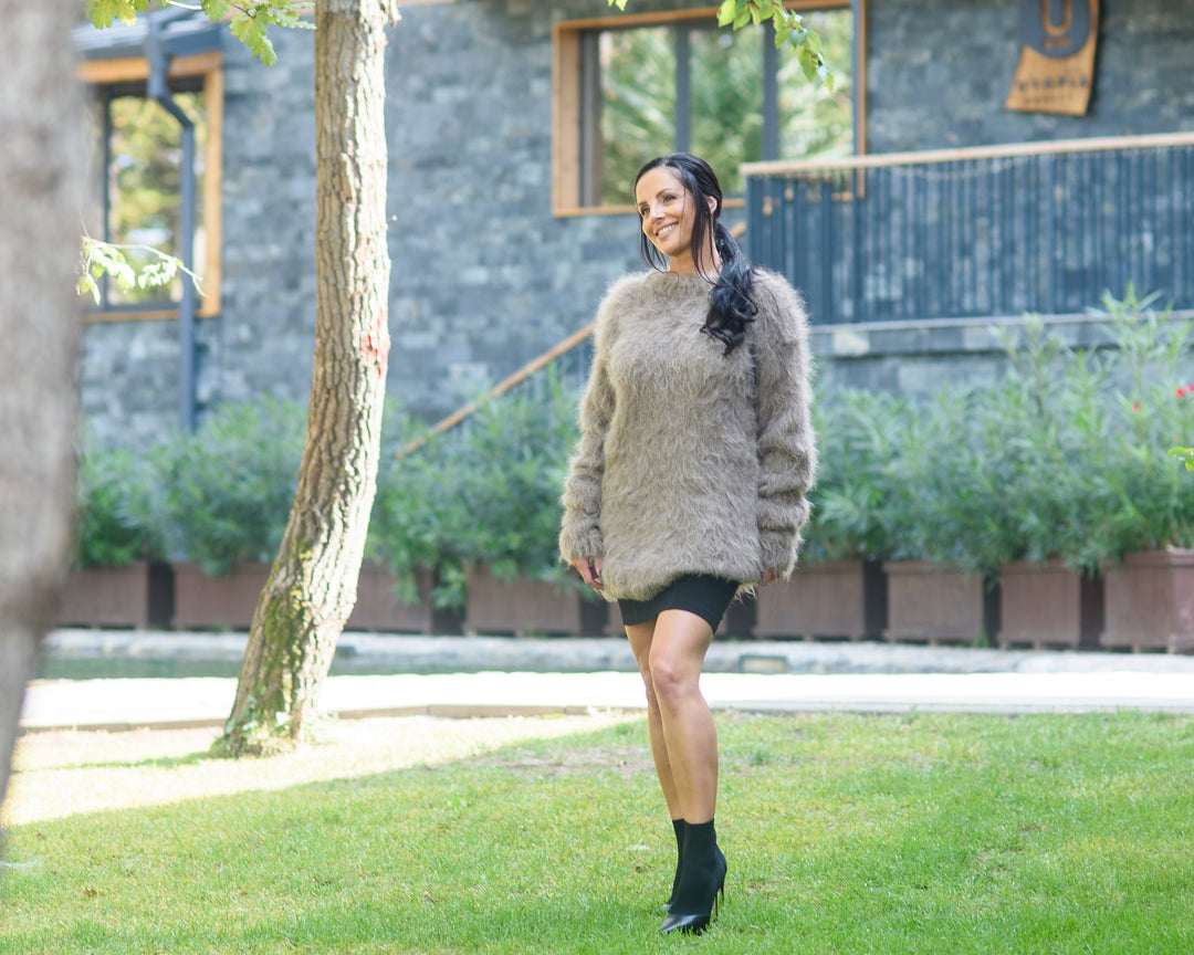Hairy Suri Alpaca Sweater, Hand Knitted Fluffy Fuzzy Jumper, Long Haired Non-Mohair Pullover T870