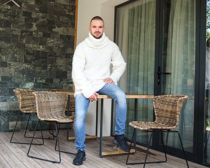 Soft White Sweater – Fluffy Hairy Extra Fine Alpaca & Merino Italian Yarn Jumper T850