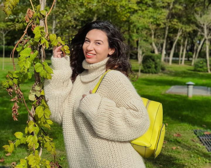 100% Alpaca Turtleneck Sweater, Hand Knitted English Rib Jumper T904