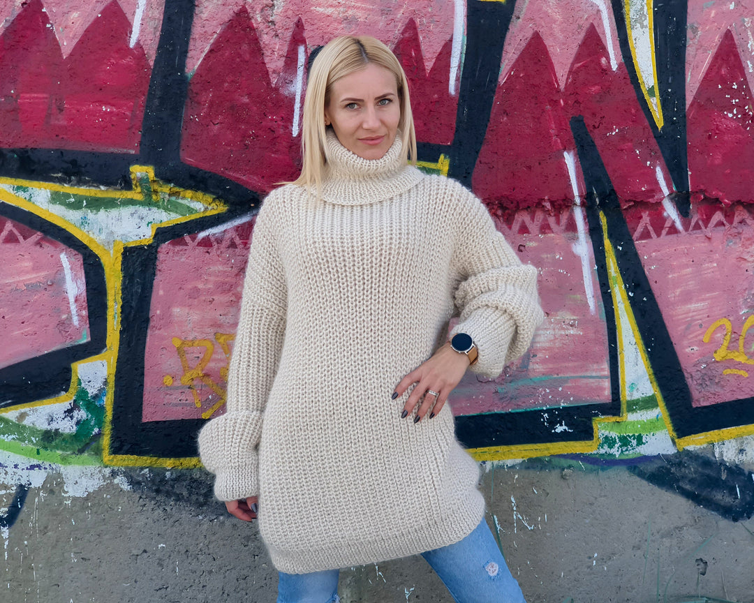 100% Alpaca Turtleneck Sweater, Hand Knitted English Rib Jumper T904